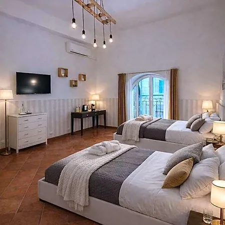 Napora 3* Neapol