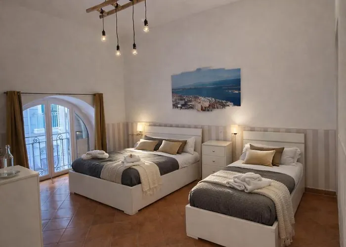 Napora Panzió Nápoly